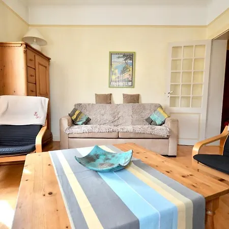 - Cozy 2-bedroom - Balcony - 6 People * Biarritz