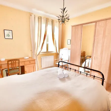 Apartment - Cozy 2-bedroom - Balcony - 6 People