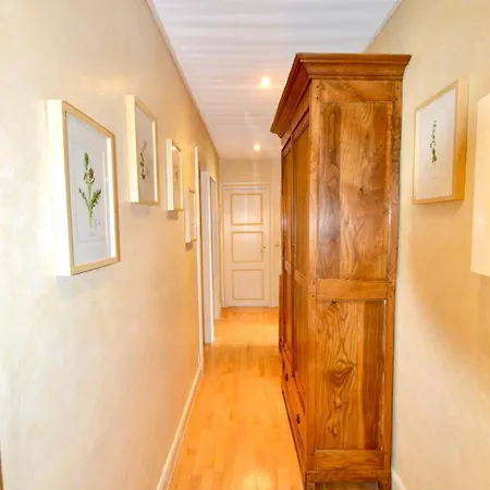 - Cozy 2-bedroom - Balcony - 6 People Apartment Biarritz